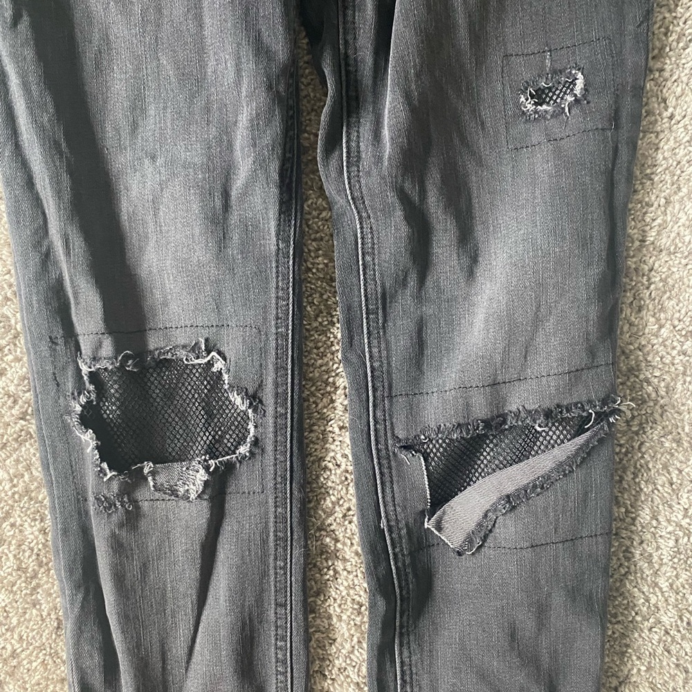 Free people black distressed jeans size 27